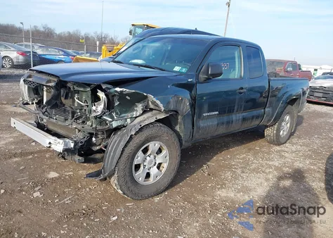 2011 Toyota Tacoma Base V6 z USA, uszkodzony, nr VIN 5TFUU4EN6BX017137